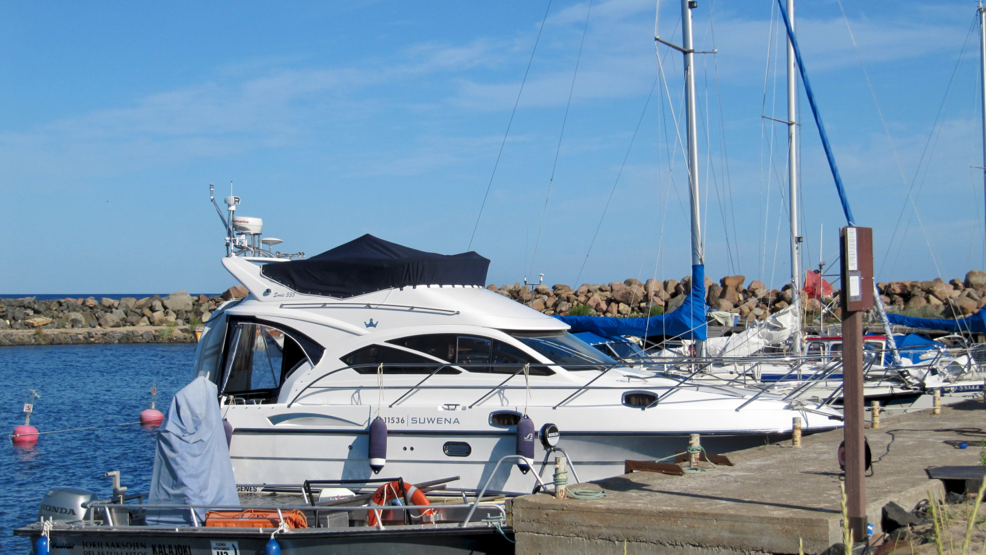 Suwena in the marina of Keskuskari in Kalajoki