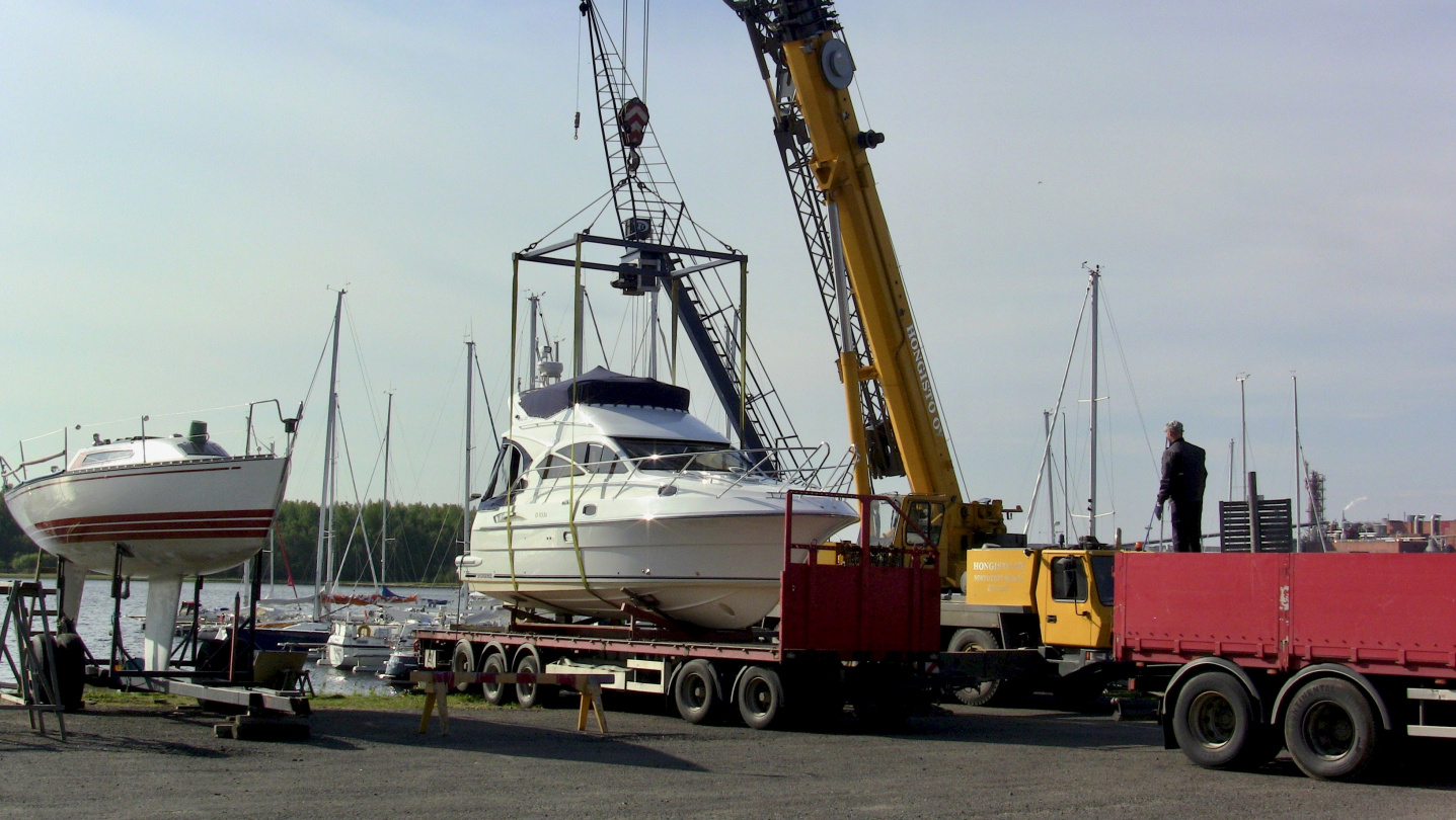 Suwena departing to summer adventure in 2010