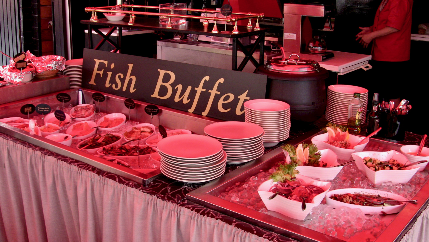 Seafood buffet of Liekkilohi in Savonlinna