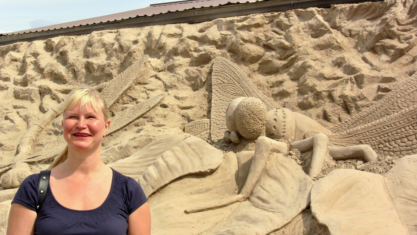 Eve in the sand castle in Lappeenranta