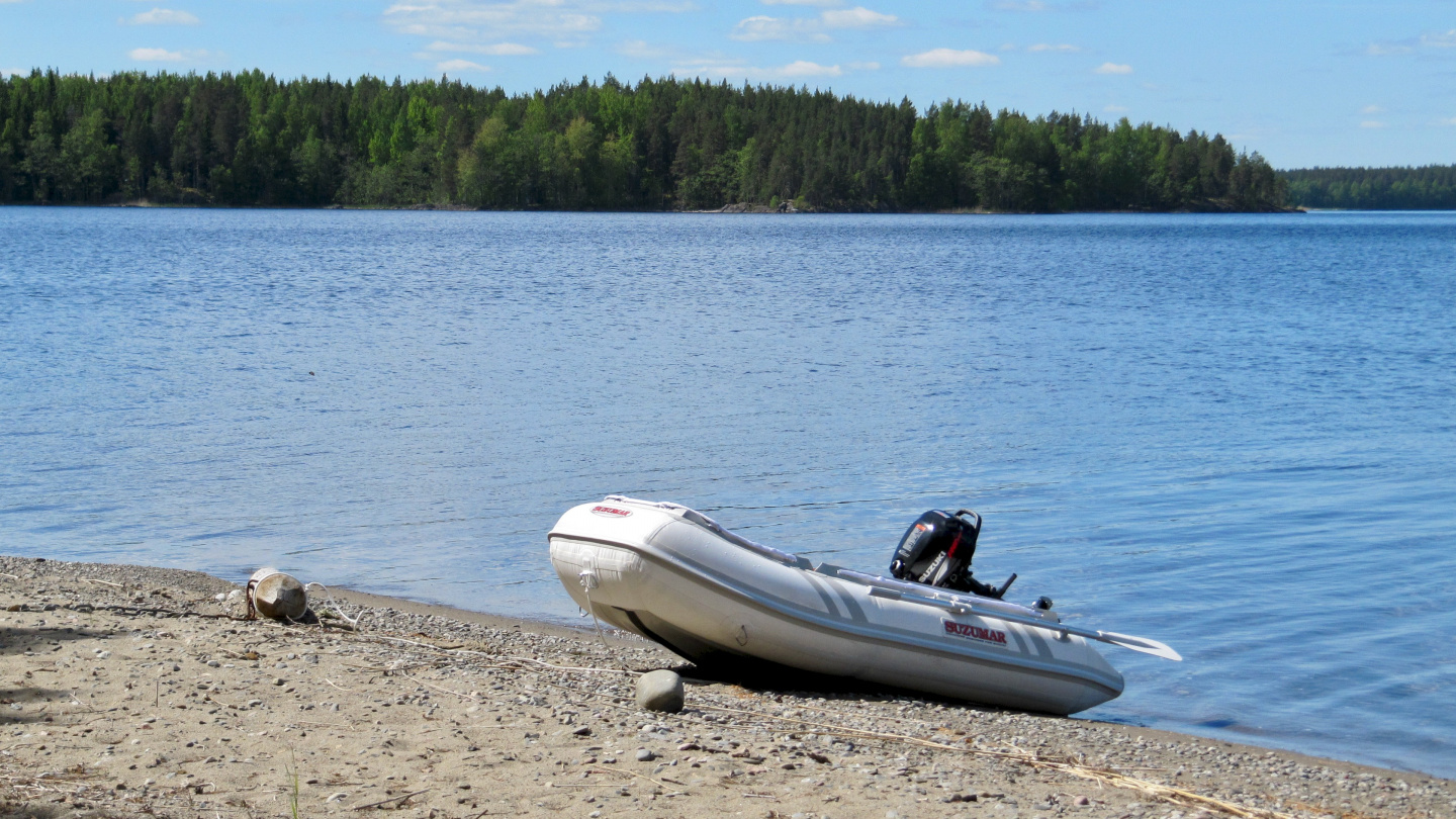 Pikku Suwena on the beach of Hietasaari