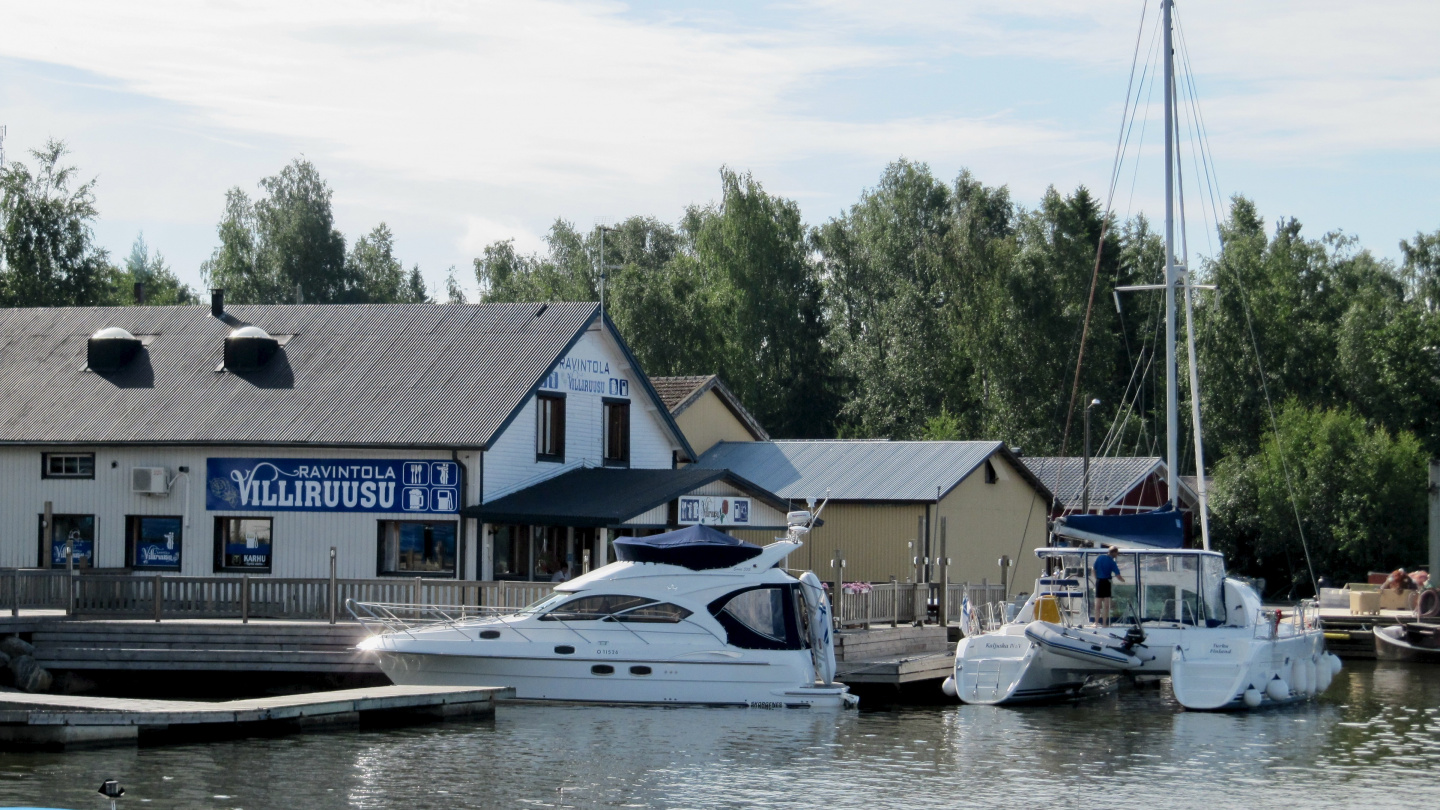 Katamaraani Kaljuska Merikarvialla