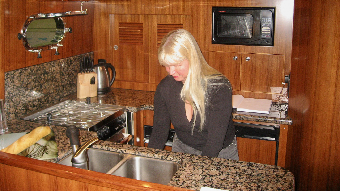 Eve in the galley of Nordhavn 43