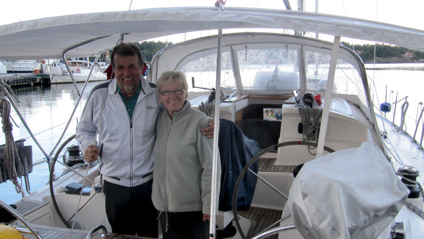 Olli and Taina in Zana yacht in Nynäshamn