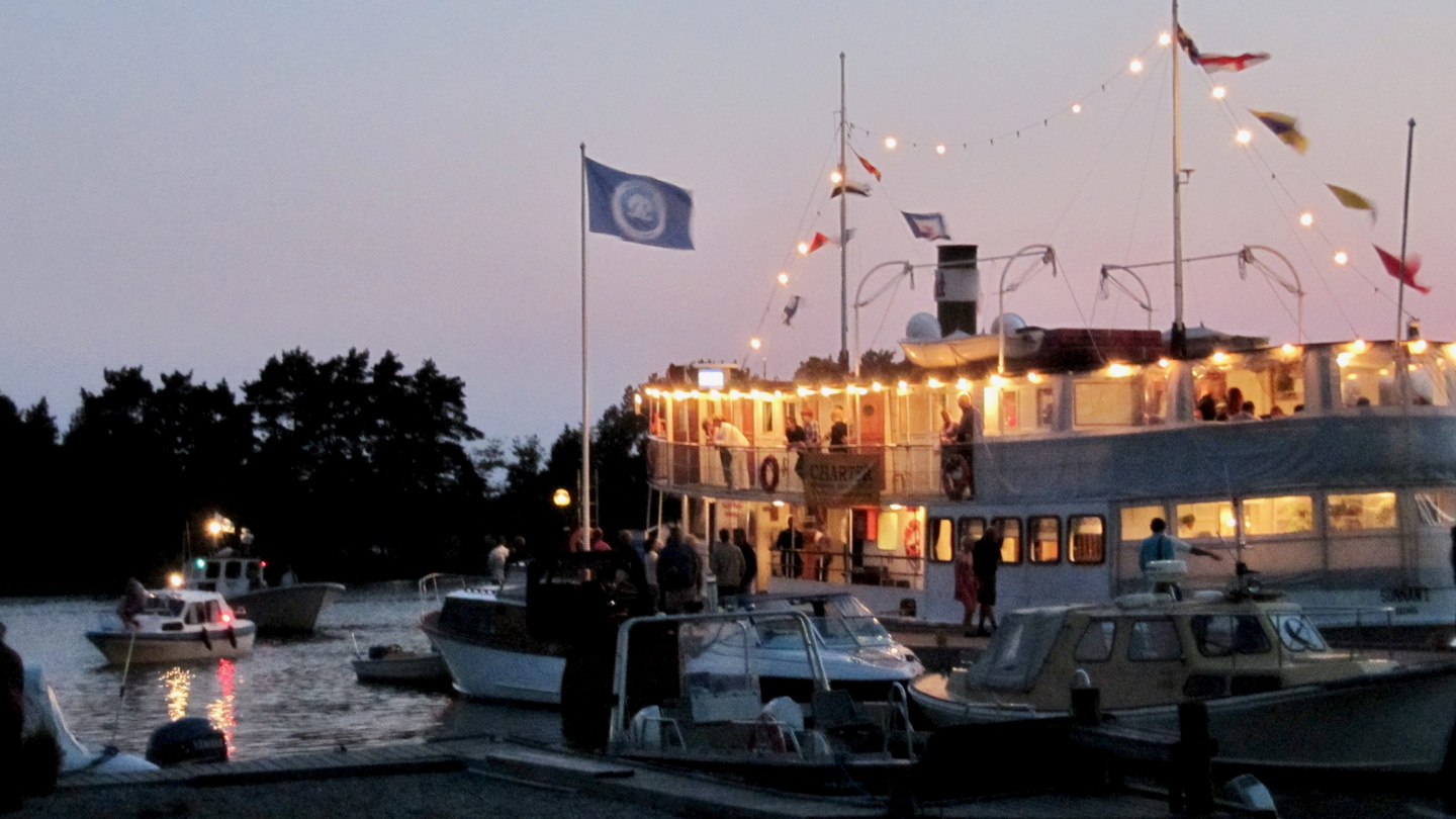 M/S Sunnan II in Sommaröstrand