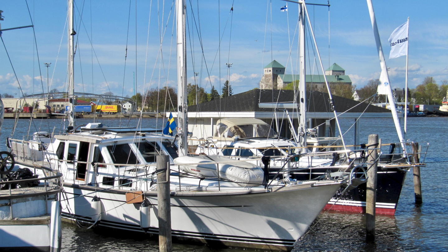 Suwena and Easycat in Hirvensalo boatyard in Turku