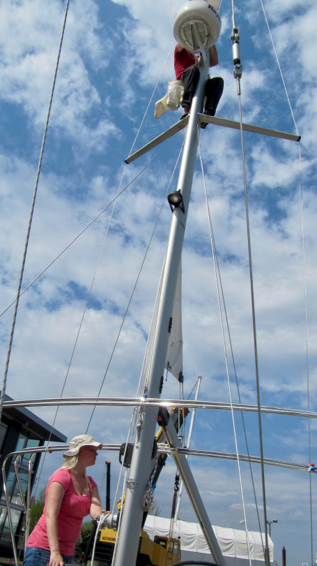 Eve lifting Andrus aloft into mizzen mast