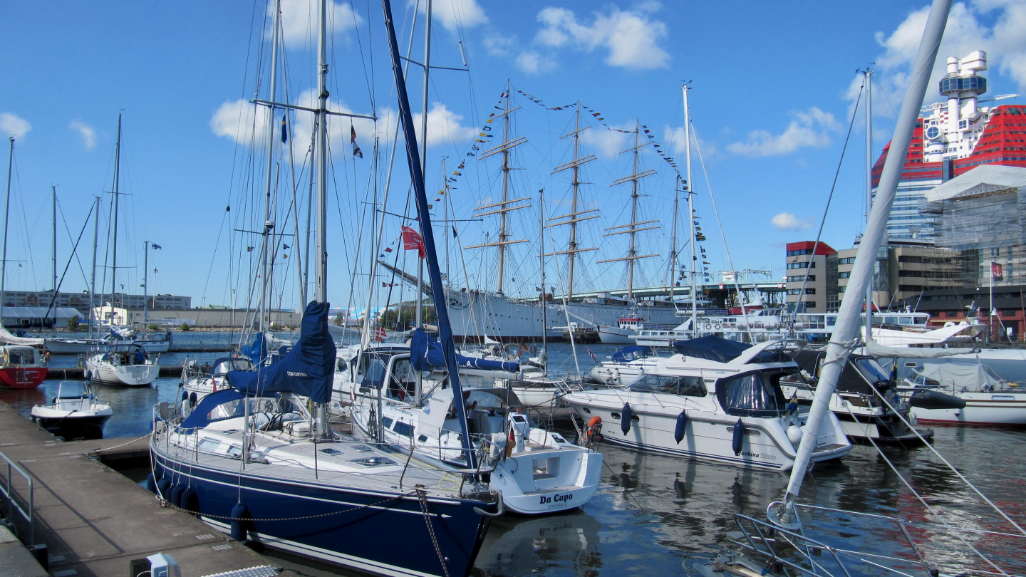 Lilla Bommens guest harbour in Gothenburg