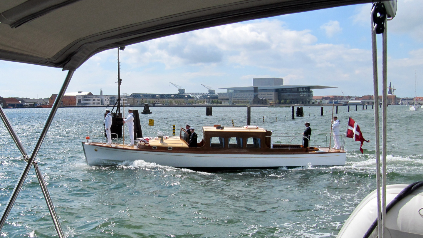 The Crown Prince Frederik of Denmark passing Suwena in Copenhagen