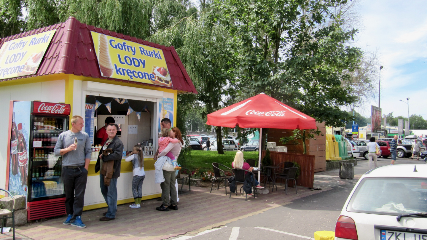 Ice cream and waffles in Kołobrzeg