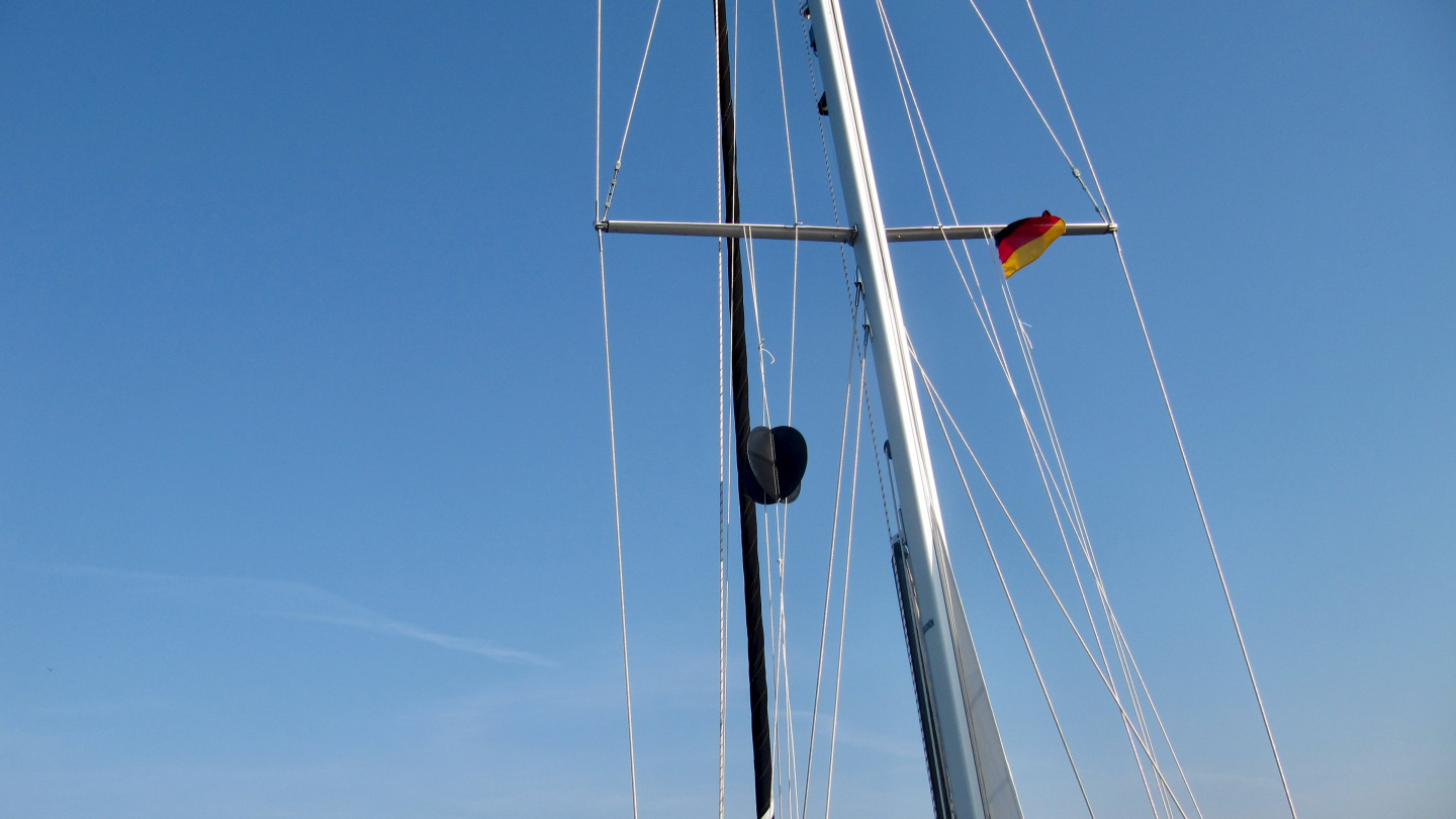 Anchor ball was raised up for the first time in Germany