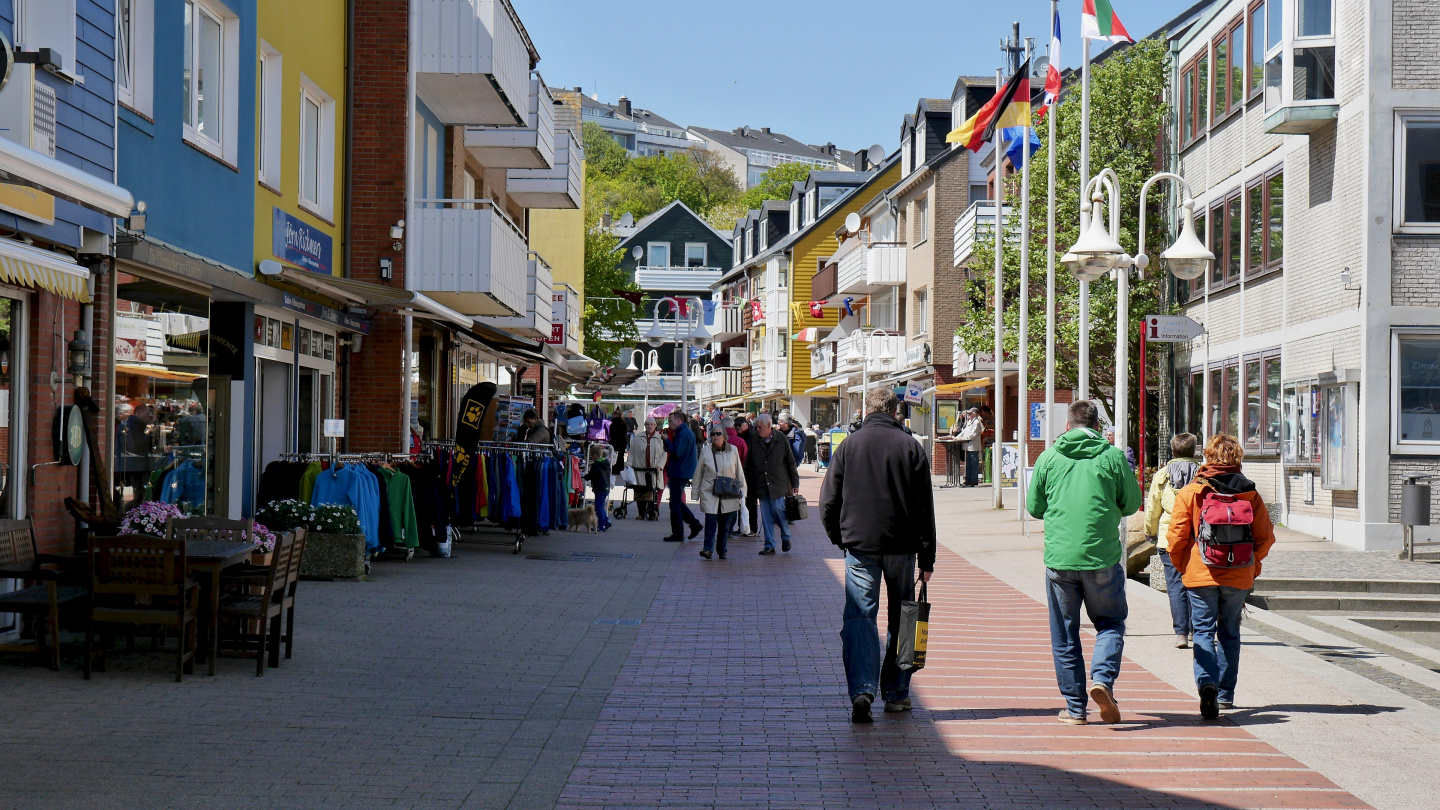 Tax-free shopping street in Helgoland