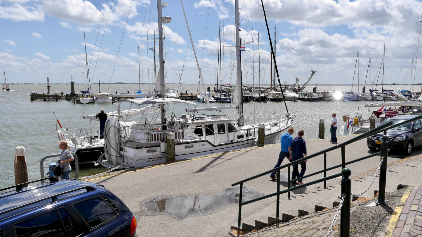 Suwena at the quay of Volendam