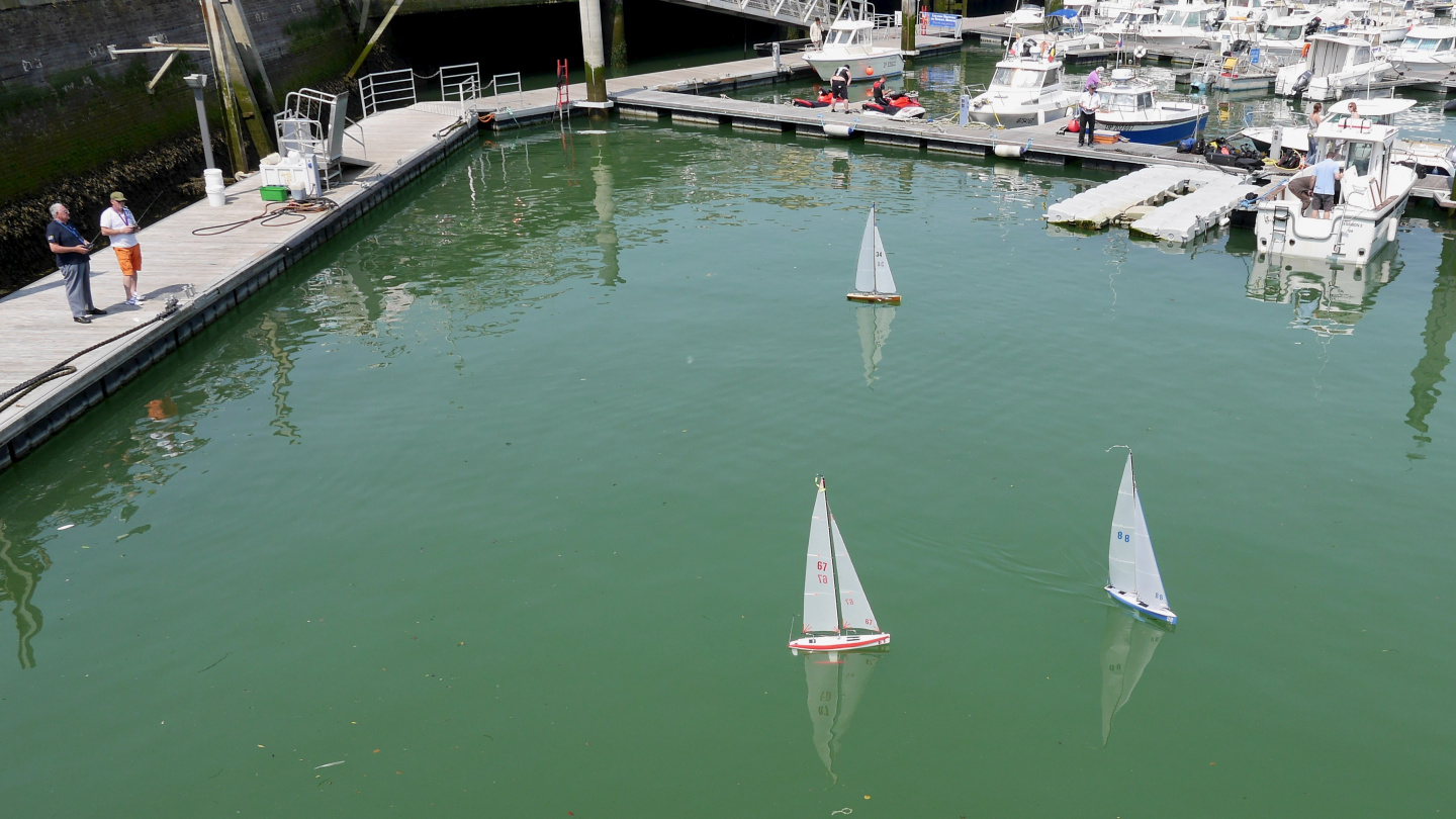 RC controlled sailing boats in the harbour of Dieppe