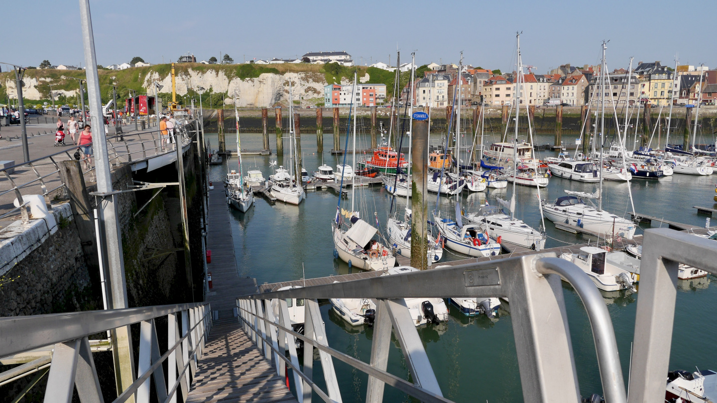 Dieppe marina during the low water