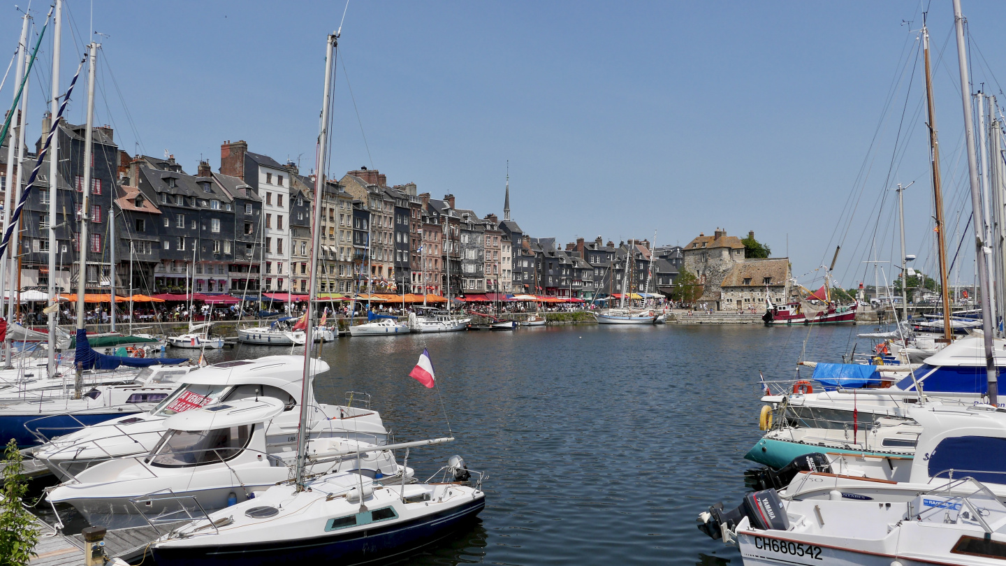 The inner harbour of Honfleur