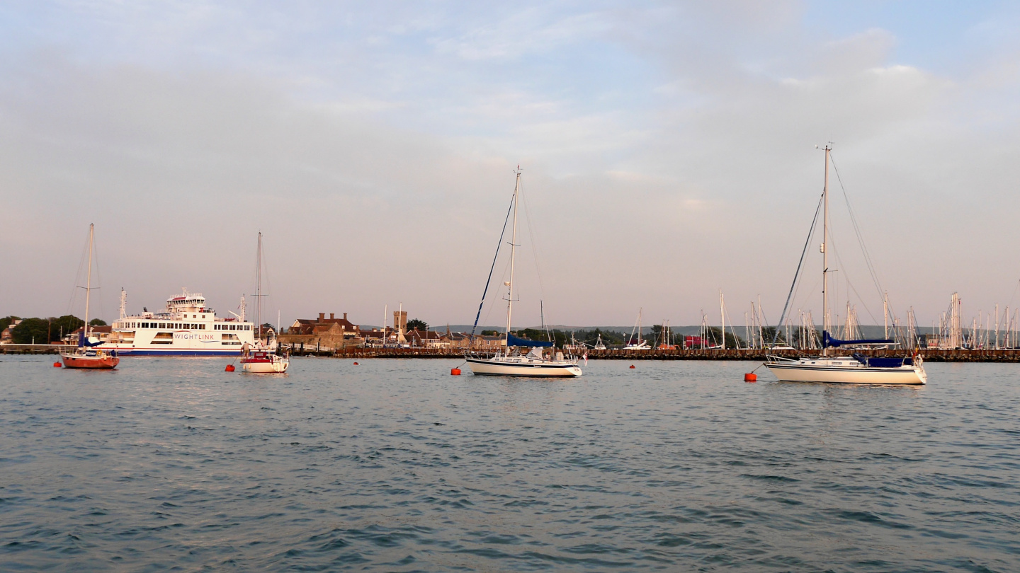 Boats on mooring buoys in front of Yarmouth