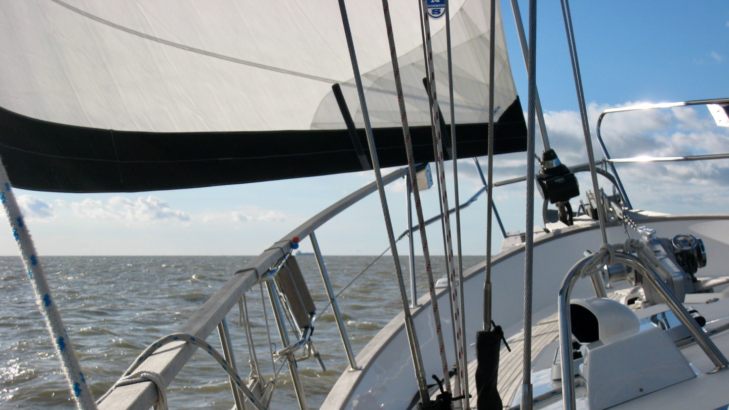 Suwena sailing on the North Sea