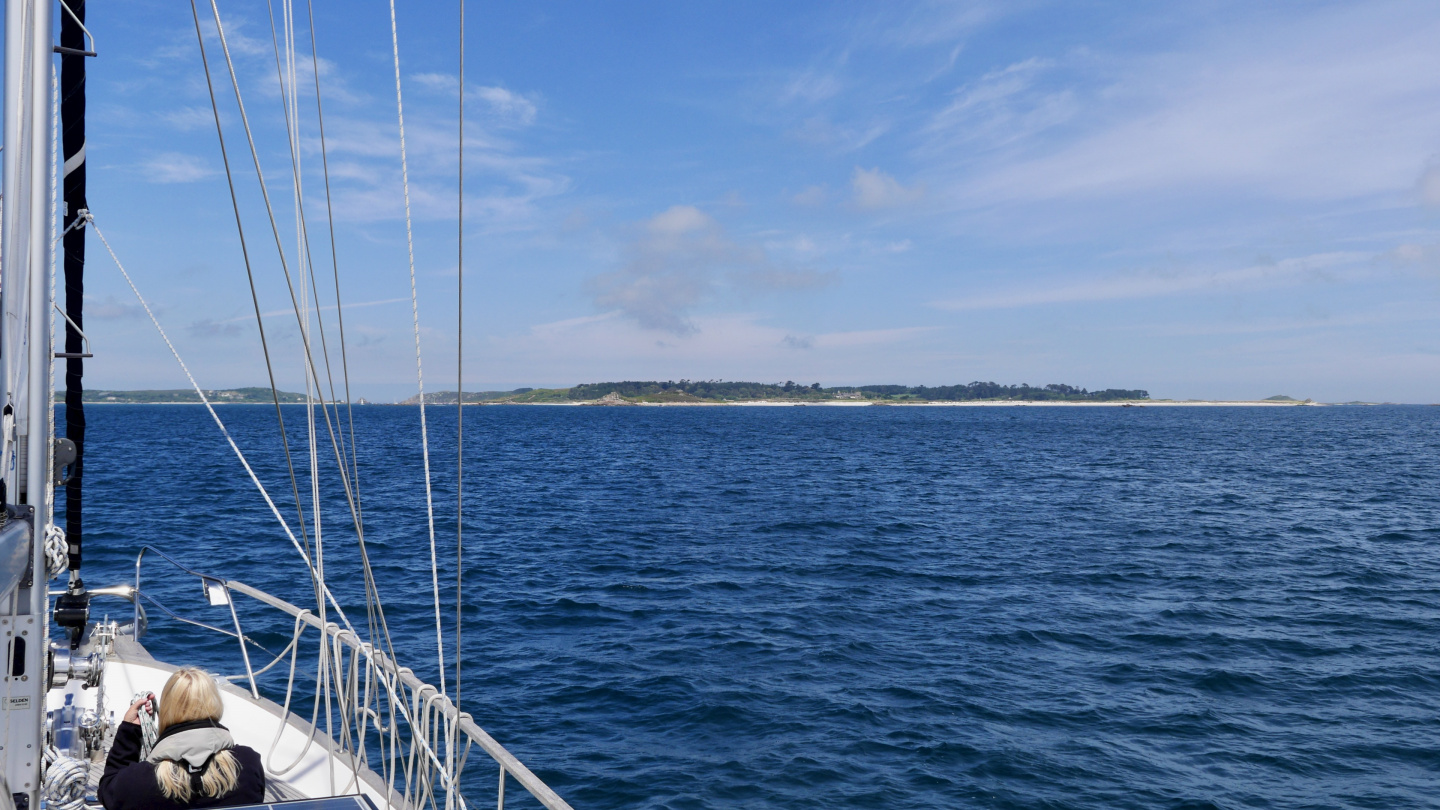 Suwena on a way to the island of Tresco on the Isles of Scilly