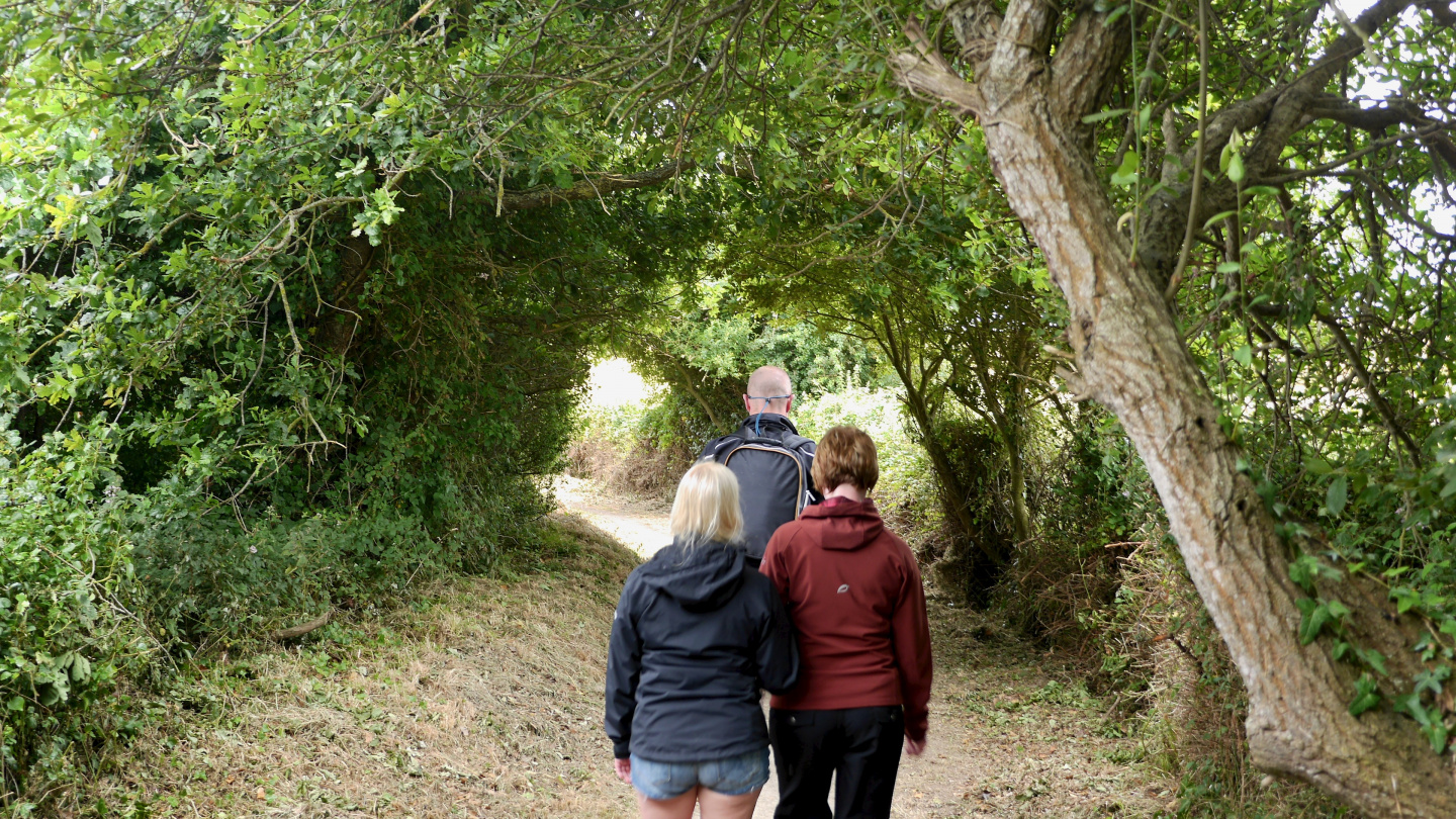 Eve, Merja and Esa in Paimpol