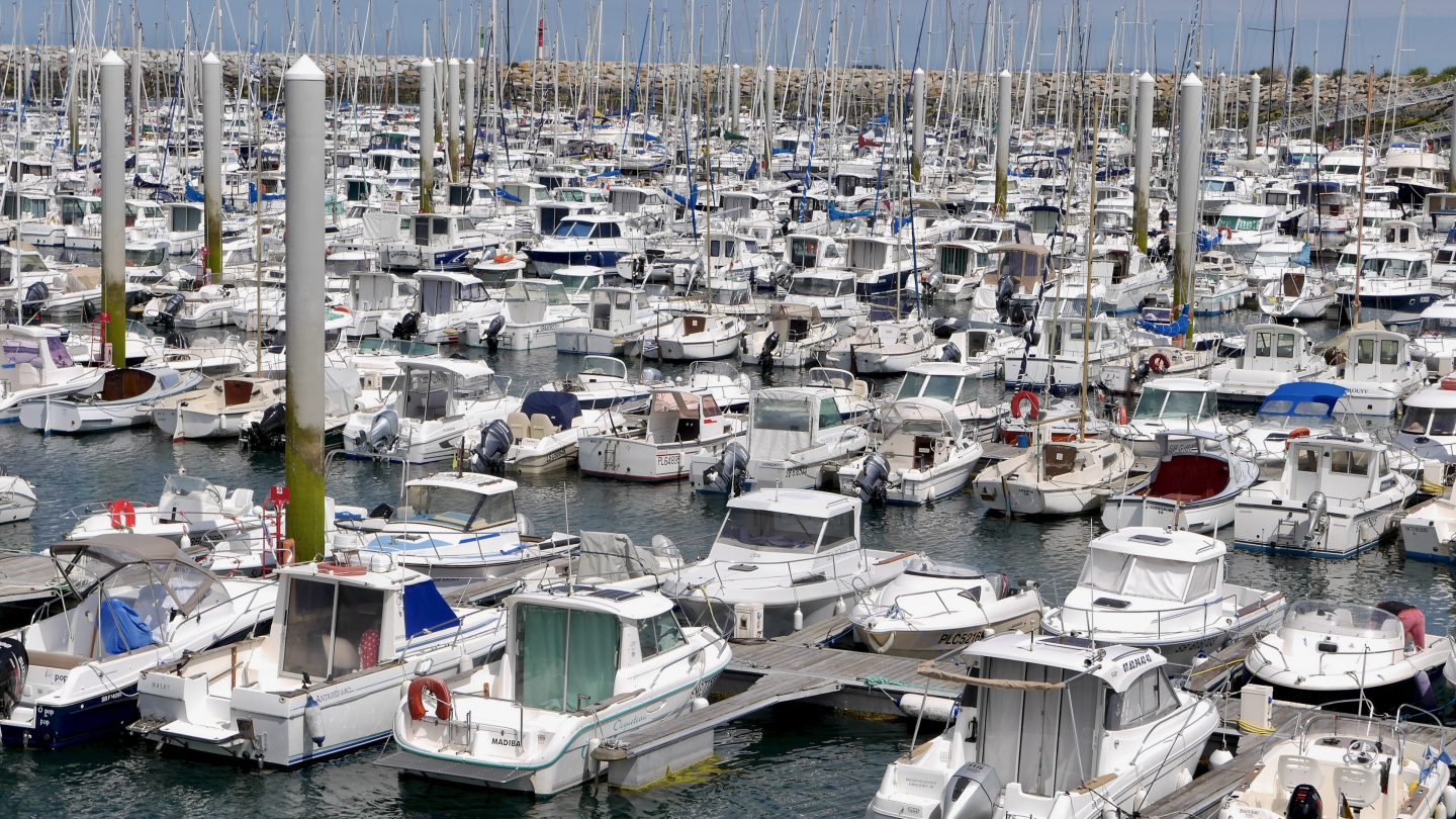 Fishing motorboats in Saint Quay Portrieux