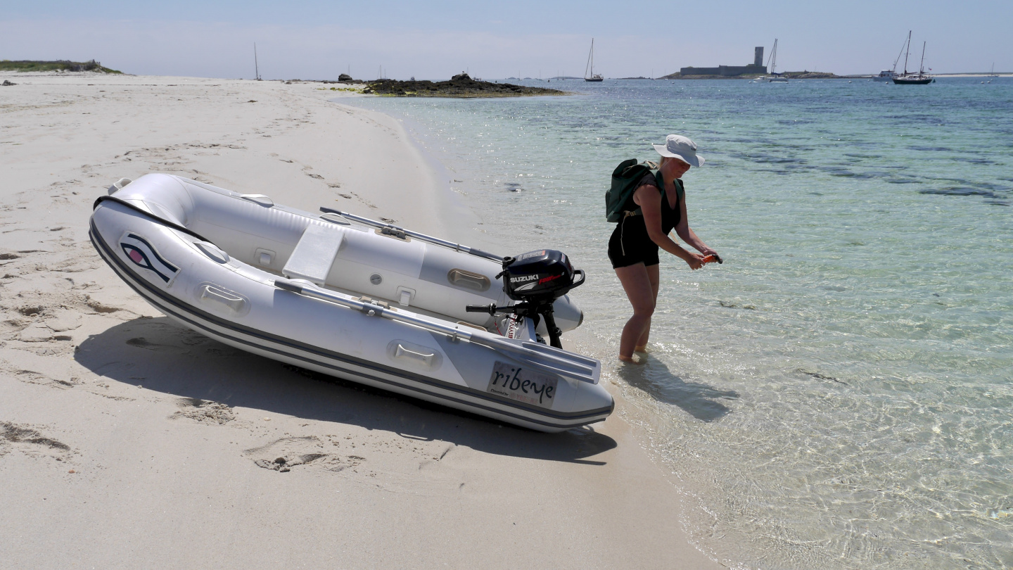 Eve on the Glénan islands in Brittany