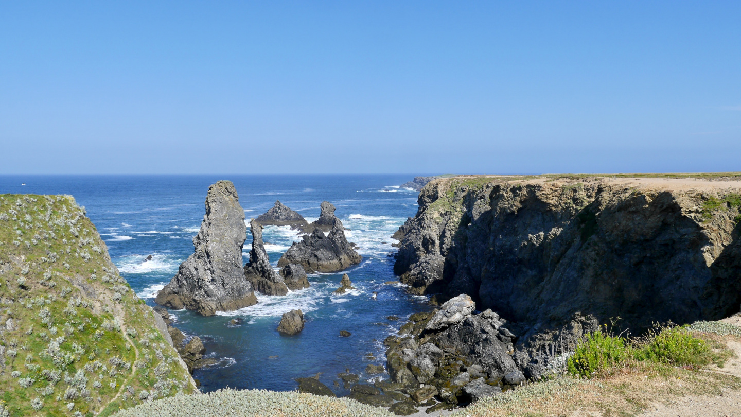 Needles in Port-Coton in the island of Belle-Île in Brittany