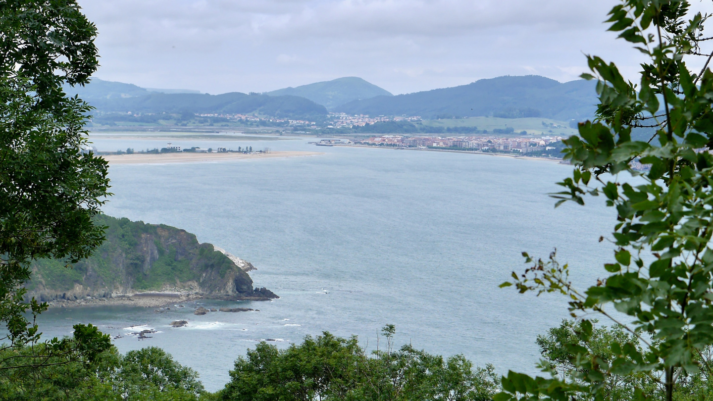 Ria de Trenton, Santoña in the background, Spain