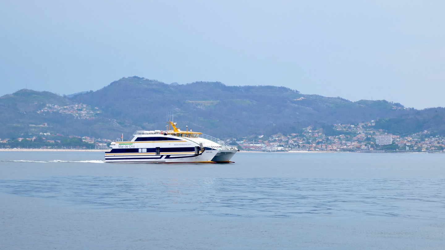 Daytripping catamaran in the bay of Vigo, Galicia