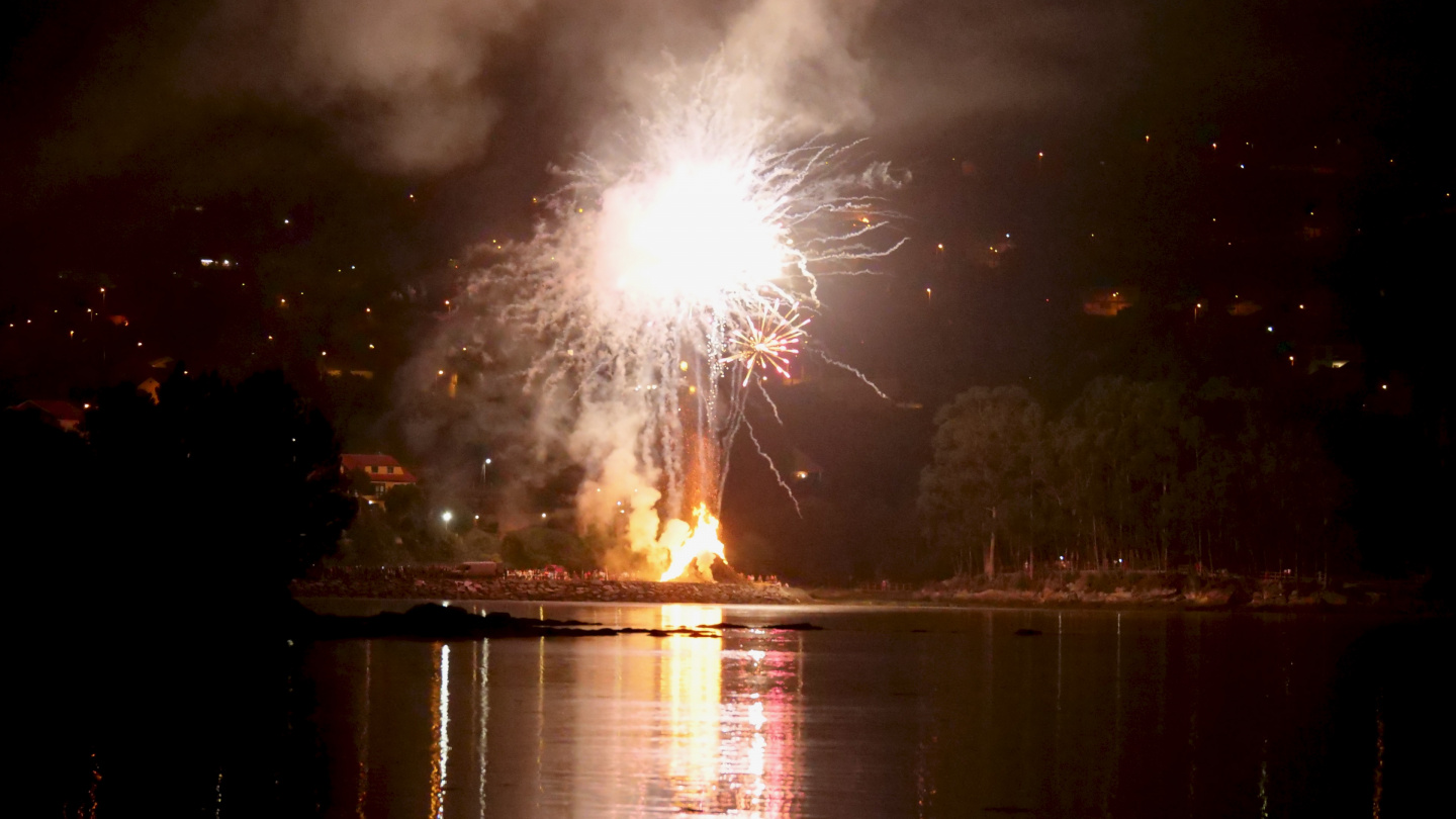 Midsummer San Xoán fireworks in Ría de Pontevedra, Galicia