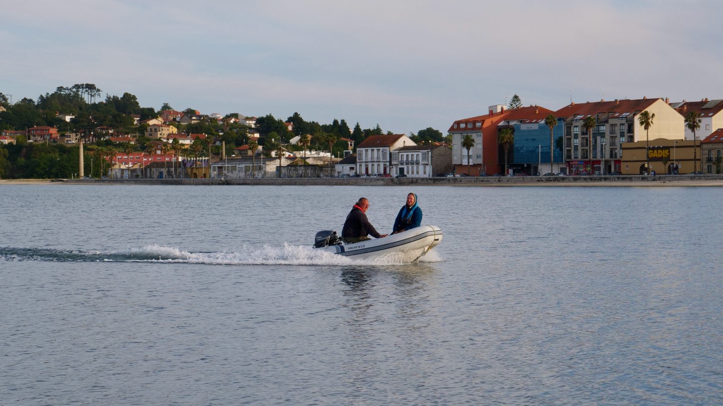 Inga and Jorma from S/Y Aina in Caramiñal, Galicia