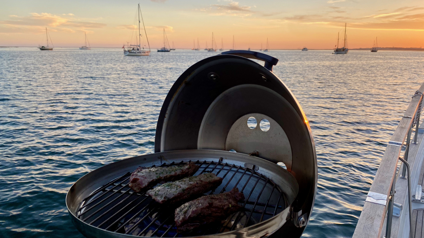 Evening barbecue in the anchorage of Culatra, Algarve