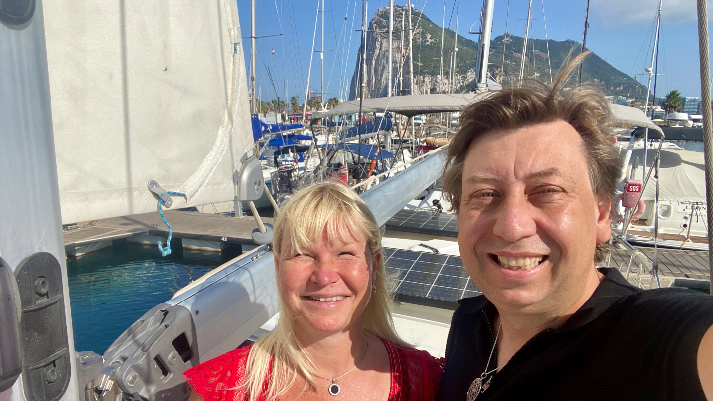 Eve and Andrus in Alcaidesa Marina in La Línea de la Concepción, Spain